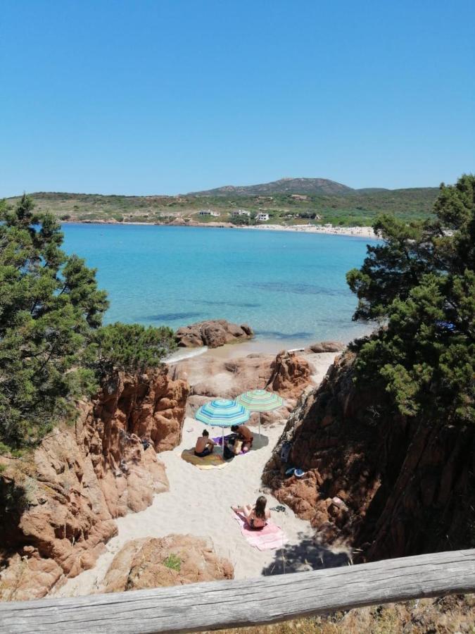 Isola Rossa Beach House ภายนอก รูปภาพ