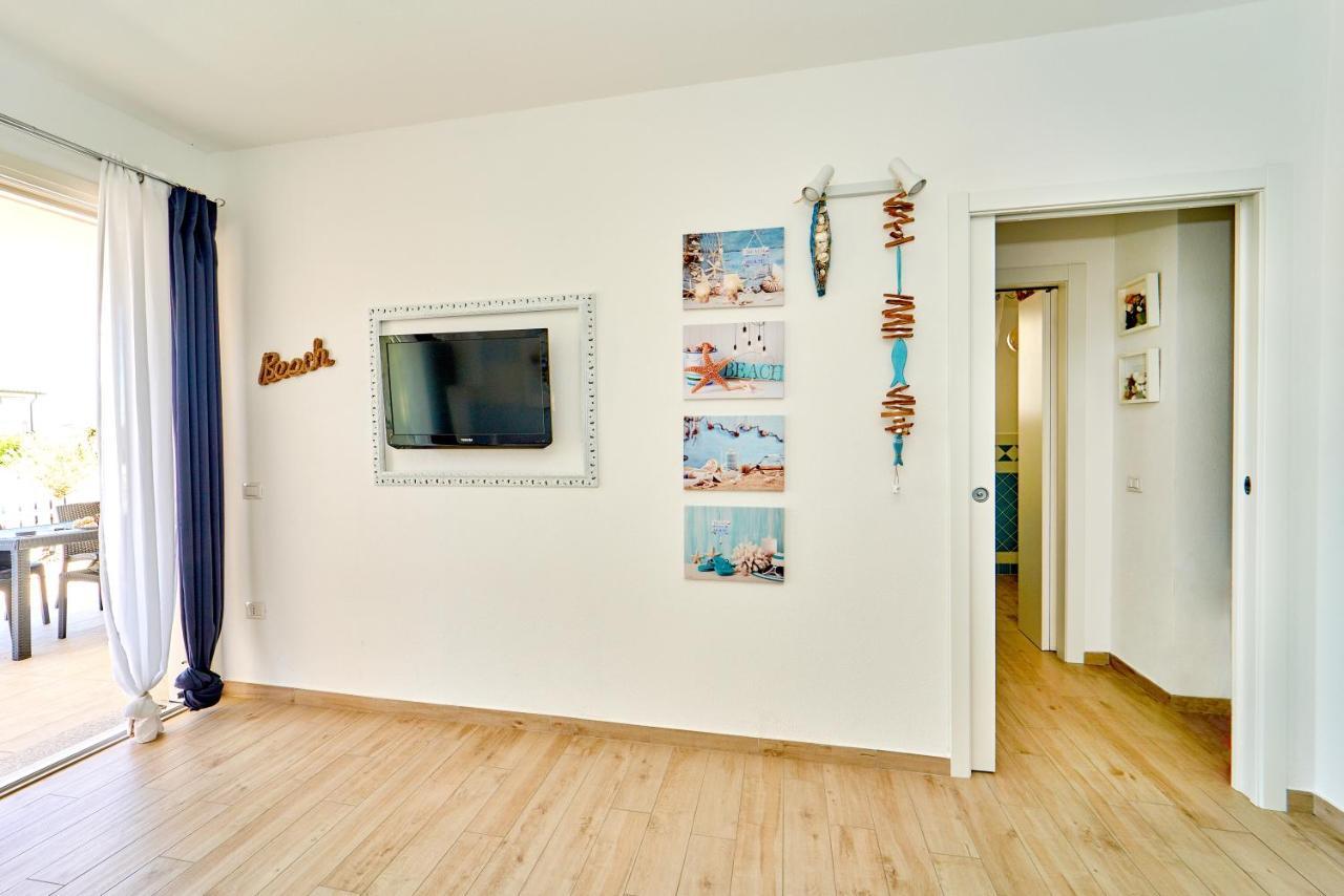 Isola Rossa Beach House ภายนอก รูปภาพ